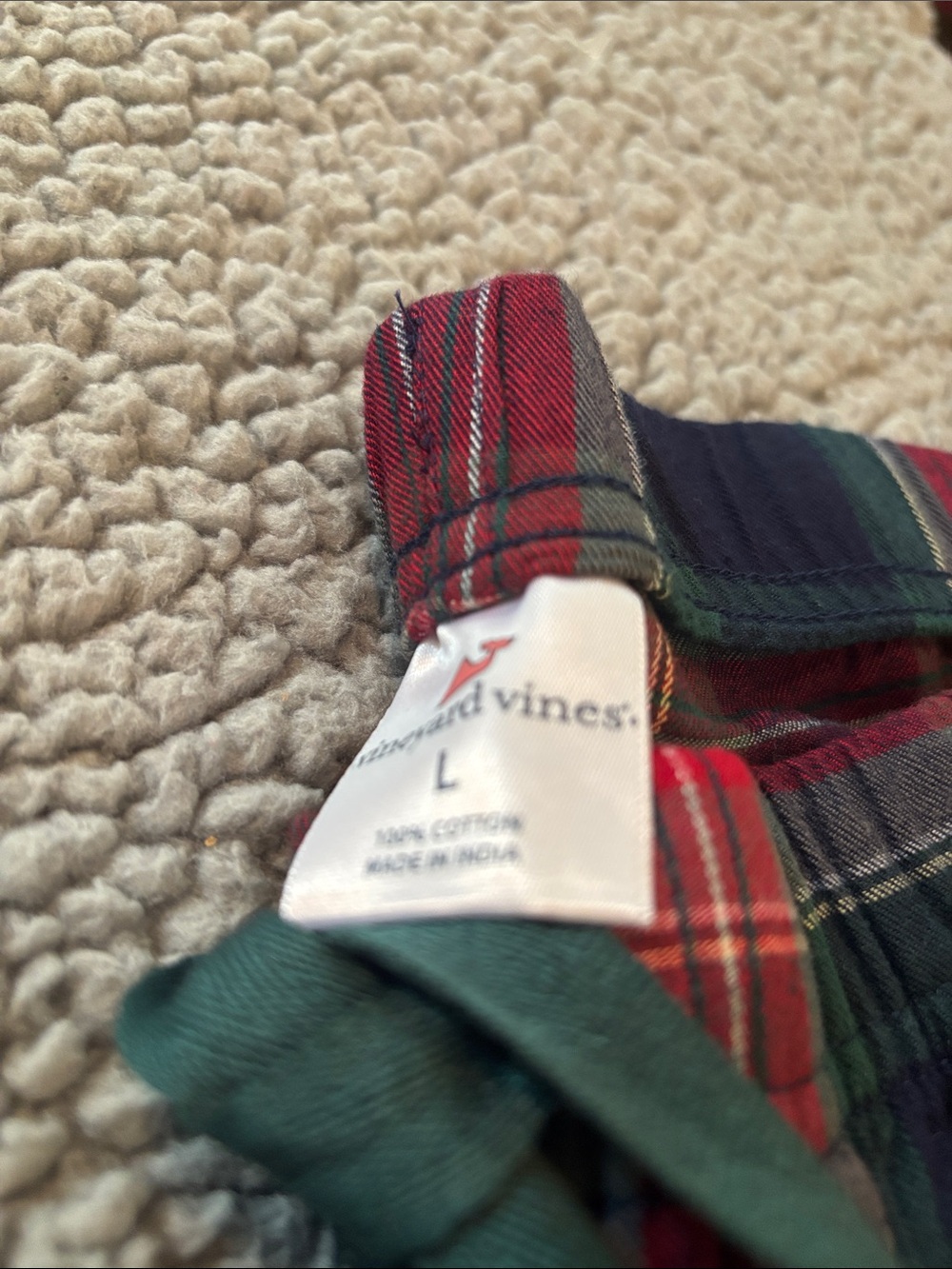 NWT Vineyard Vines Red, Green & Navy Plaid Pajama Pants - Picture 3 of 3